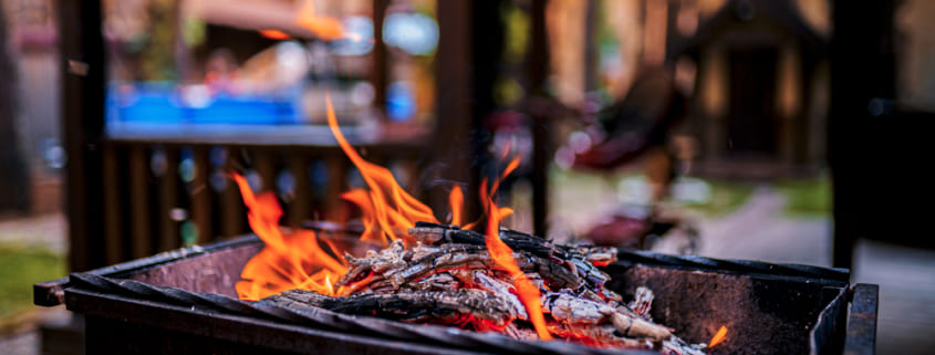 Everything You Need To Know About Outdoor Fireplaces and Fire Pits