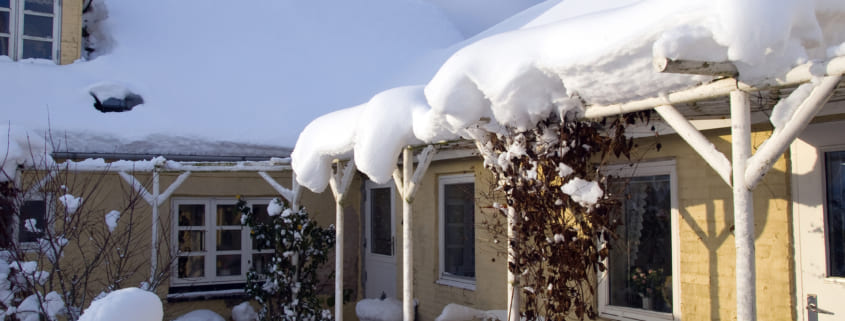 When Should I Remove Snow from My Roof?