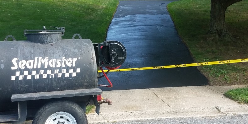 asphalt sealcoating in malvern pa